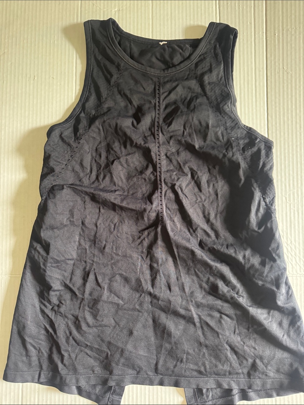 Athleta Black Sleeveless Workout Tank with Center Seam